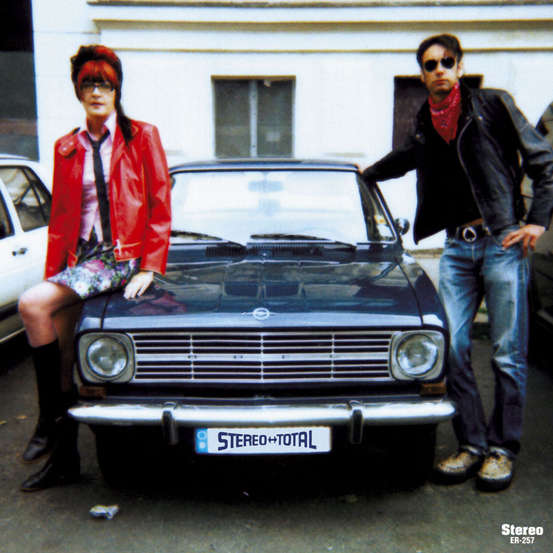 Imagen destacada de noticia: Single de Stereo Total en Elefant!